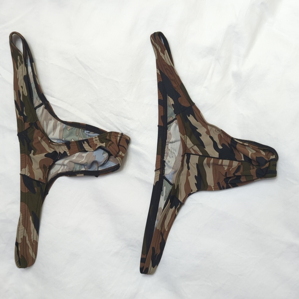 Men Thongs, 2 NWOT,